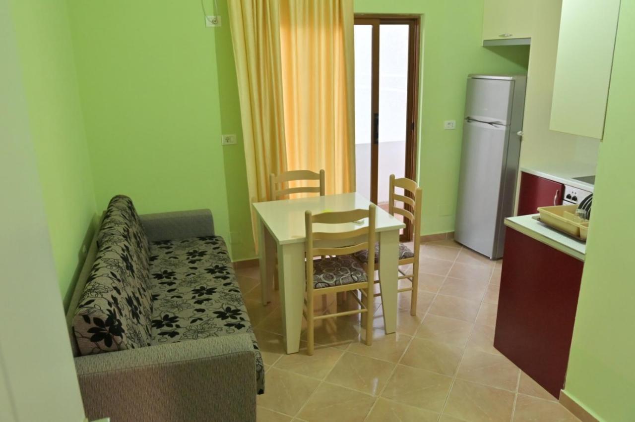 Mana Apartments Ksamil Exterior photo